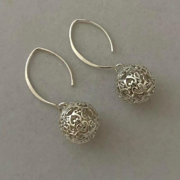 925 Sterling Silver Filigree Ball Sphere Dangly Elongated Hoop Earrings - Picture 2 of 6